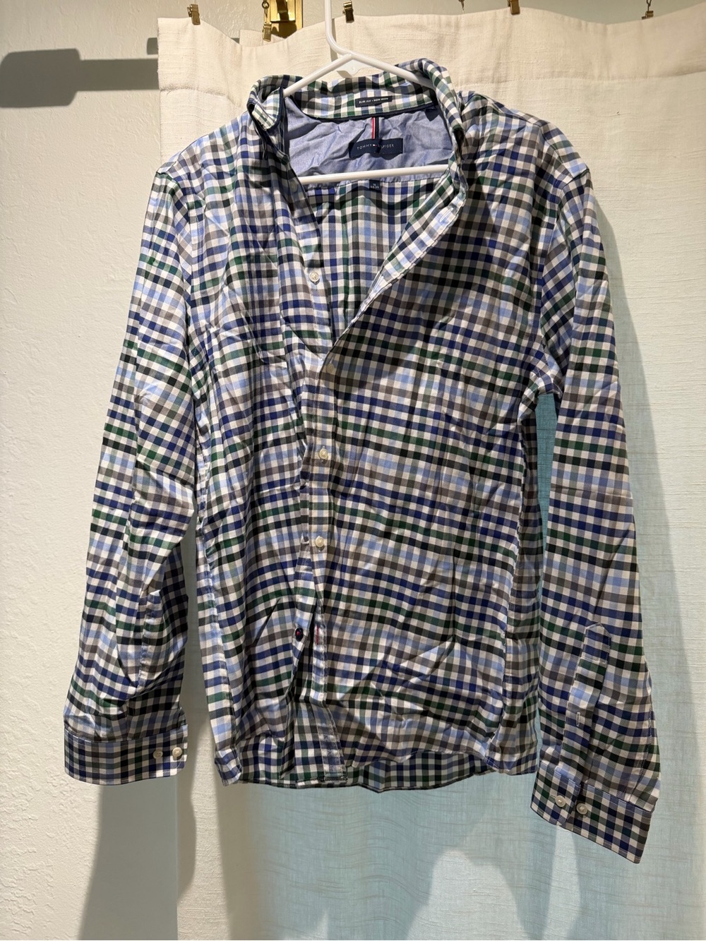 Tommy Hilfiger Pattern Button Down Shirt (Men’s Size 16)
